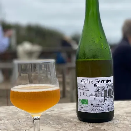 La Maison Bleue Vacance Et Jardin, La A 550 M Ferienhaus Blainville-sur-Mer