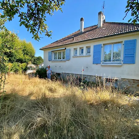 Ferienhaus La Maison Bleue Vacance Et Jardin, La A 550 M *