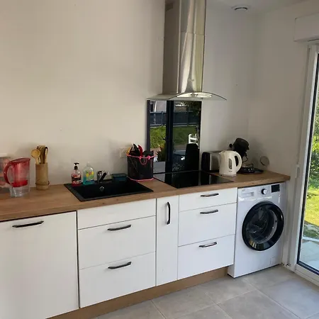 La Maison Bleue Vacance Et Jardin, La A 550 M * Blainville-sur-Mer