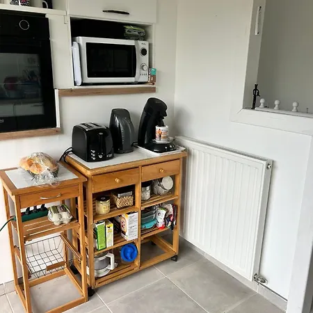 Hébergement de vacances La Maison Bleue Vacance Et Jardin, La à 550 M Blainville-sur-Mer