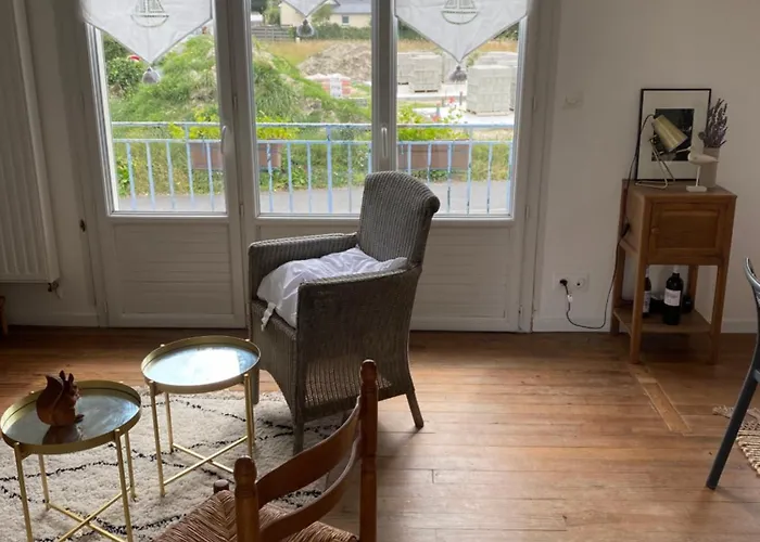 La Maison Bleue Vacance Et Jardin, La A 550 M 度假居